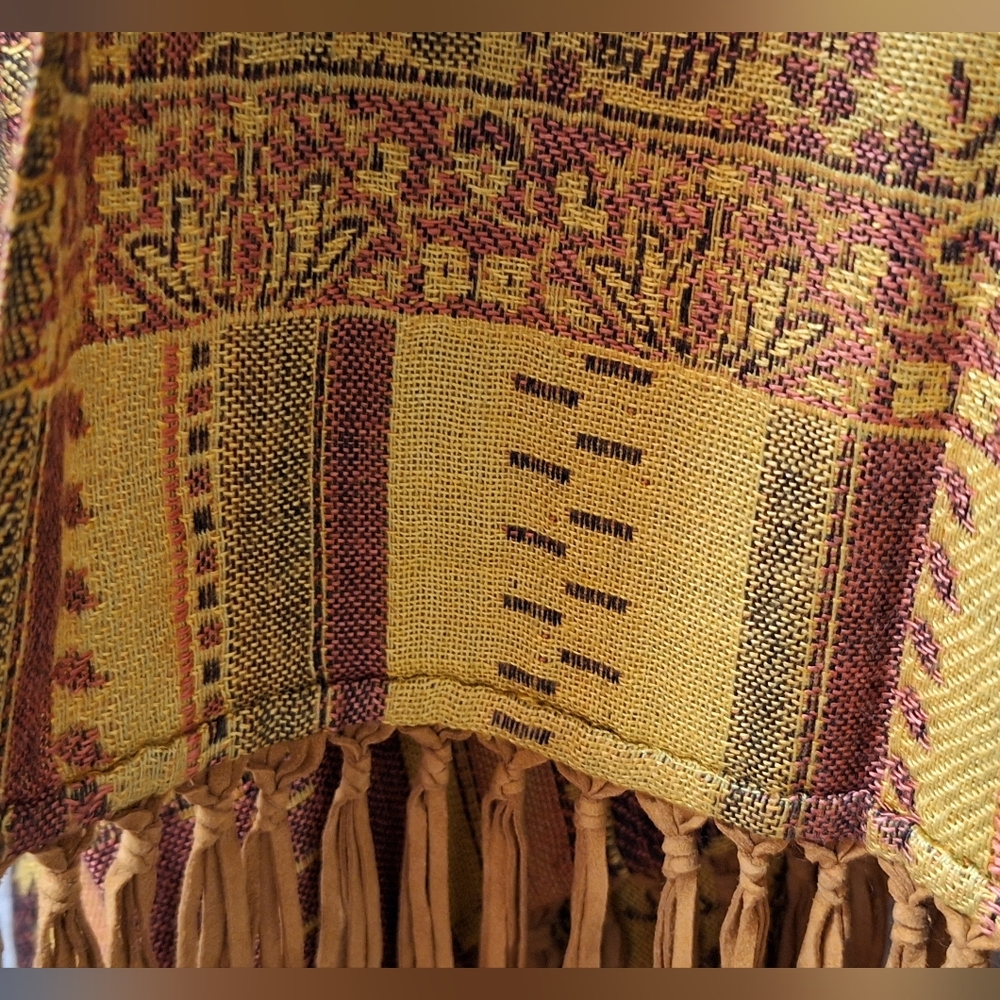 SCARF/WRAP - Picture 2 of 10